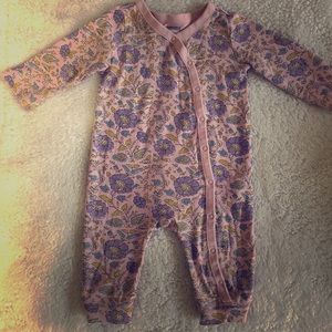 Baby girl footless romper